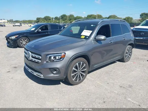 W1N4M4GB6NW191585 2022 MERCEDES-BENZ GLB - Image 2