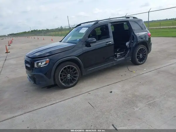 W1N4M4GB6NW230174 2022 MERCEDES-BENZ GLB - Image 2