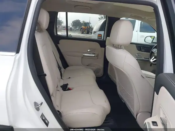 W1N4M4GB6PW262478 2023 MERCEDES-BENZ GLB - Image 8