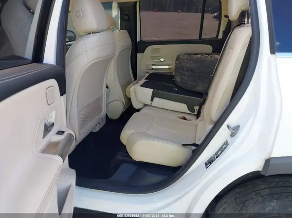W1N4M4GB7MW093499 2021 MERCEDES-BENZ GLB - Image 8
