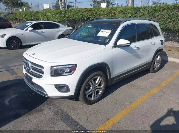 W1N4M4GB7MW095320 2021 MERCEDES-BENZ GLB - Image 2