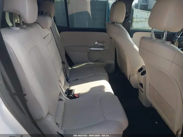 W1N4M4GB7MW095320 2021 MERCEDES-BENZ GLB - Image 8