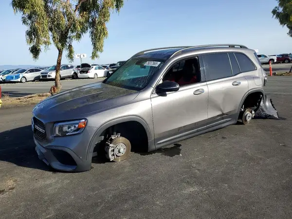 W1N4M4GB7MW098704 2021 MERCEDES-BENZ GLB - Image 1