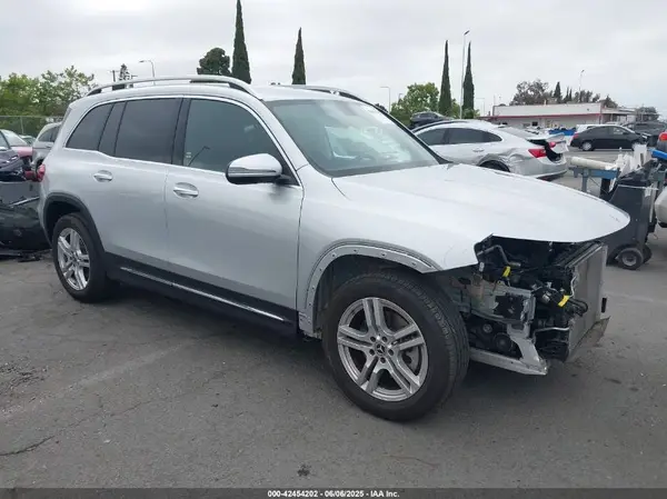 W1N4M4GB7MW114321 2021 MERCEDES-BENZ GLB - Image 1