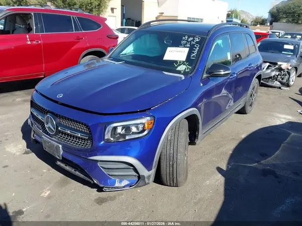 W1N4M4GB7MW136660 2021 MERCEDES-BENZ GLB - Image 2