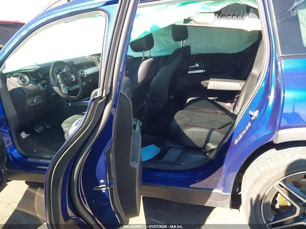 W1N4M4GB7MW136660 2021 MERCEDES-BENZ GLB - Image 8