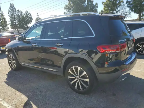 W1N4M4GB7MW145813 2021 MERCEDES-BENZ GLB - Image 2