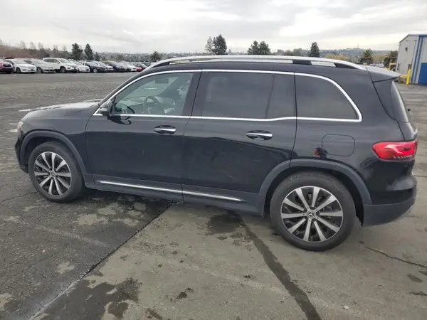 W1N4M4GB7MW147996 2021 MERCEDES-BENZ GLB - Image 2