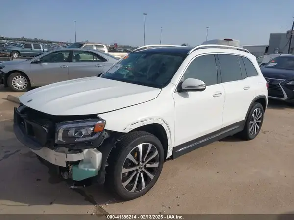 W1N4M4GB7NW174360 2022 MERCEDES-BENZ GLB - Image 2