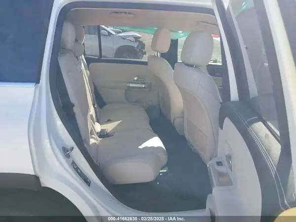 W1N4M4GB7NW259912 2022 MERCEDES-BENZ GLB - Image 8