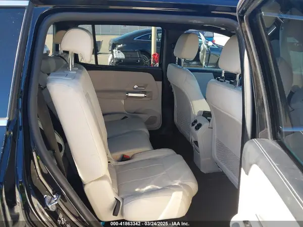 W1N4M4GB7PW265227 2023 MERCEDES-BENZ GLB - Image 8