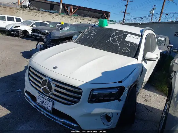 W1N4M4GB7RW372524 2024 MERCEDES-BENZ GLB - Image 2