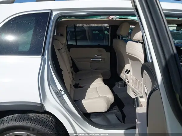 W1N4M4GB8LW032175 2020 MERCEDES-BENZ GLB - Image 8