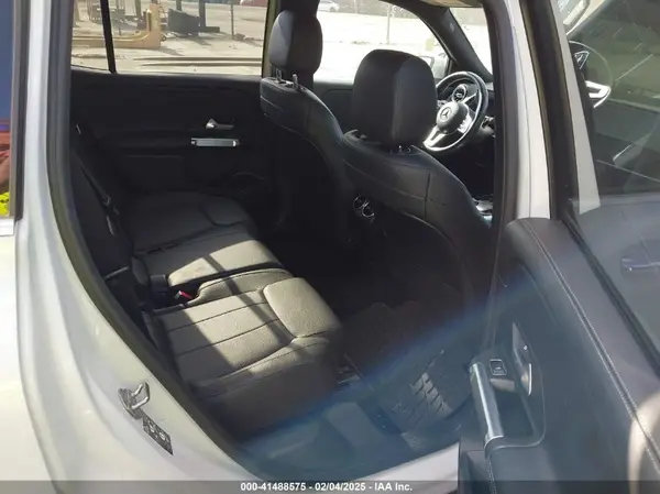 W1N4M4GB8LW033312 2020 MERCEDES-BENZ GLB - Image 8