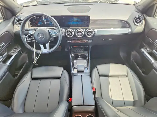 W1N4M4GB8MW079823 2021 MERCEDES-BENZ GLB - Image 8