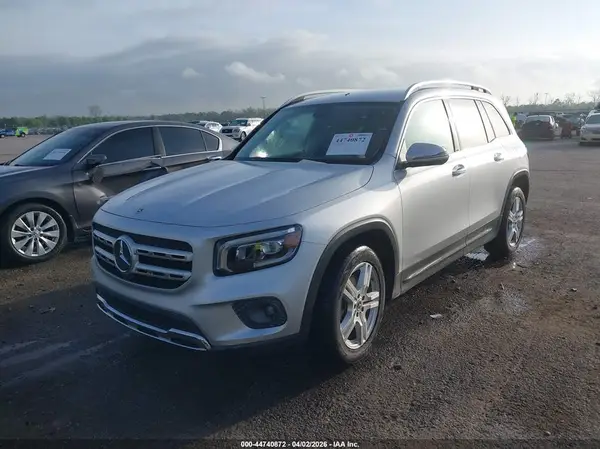 W1N4M4GB8MW092202 2021 MERCEDES-BENZ GLB - Image 2
