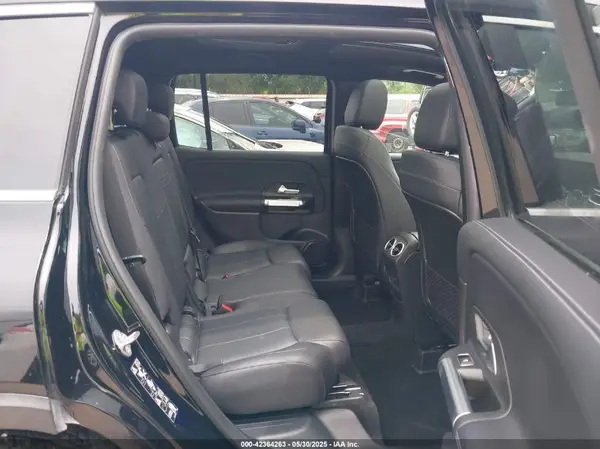 W1N4M4GB8MW109368 2021 MERCEDES-BENZ GLB - Image 8
