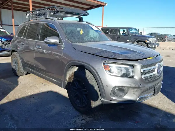 W1N4M4GB8MW111668 2021 MERCEDES-BENZ GLB - Image 1