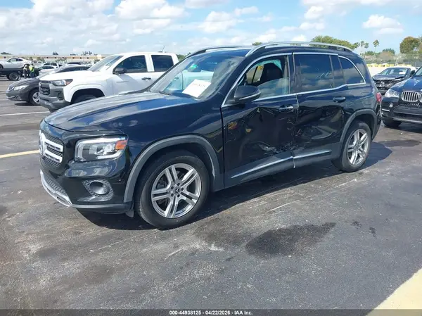 W1N4M4GB8MW114862 2021 MERCEDES-BENZ GLB - Image 2