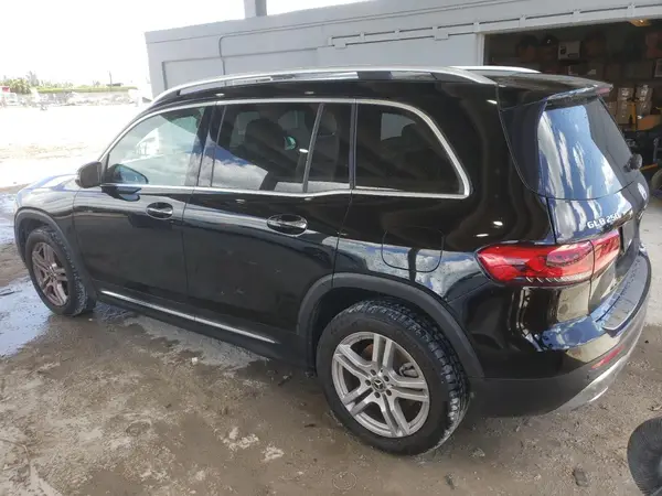 W1N4M4GB8MW122914 2021 MERCEDES-BENZ GLB - Image 2