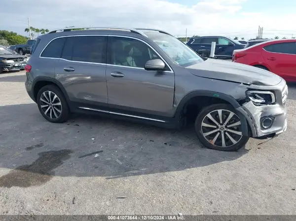 W1N4M4GB8NW257554 2022 MERCEDES-BENZ GLB - Image 1