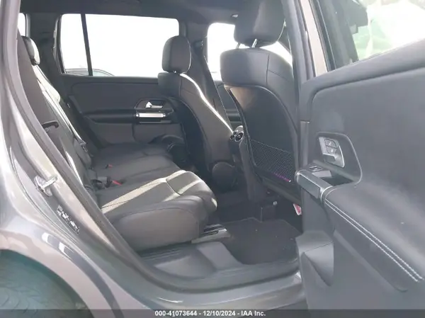 W1N4M4GB8NW257554 2022 MERCEDES-BENZ GLB - Image 8