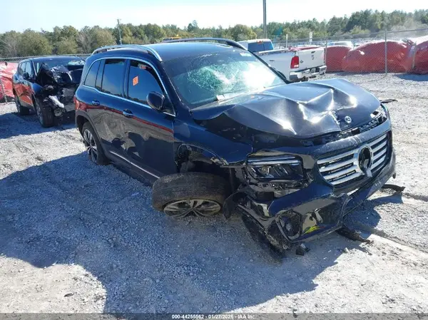W1N4M4GB8SW416469 2025 MERCEDES-BENZ GLB - Image 1