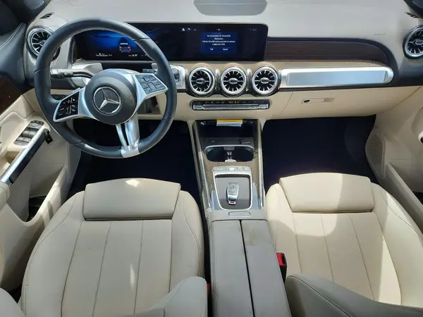 W1N4M4GB8SW421977 2025 MERCEDES-BENZ GLB - Image 8