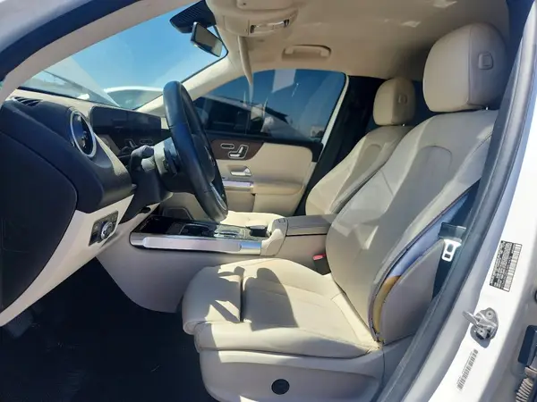2020 MERCEDES-BENZ GLB COPART lot 46770676 auction photo 7