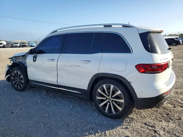W1N4M4GB9LW015899 2020 MERCEDES-BENZ GLB - Image 2