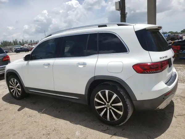 W1N4M4GB9MW160572 2021 MERCEDES-BENZ GLB - Image 2
