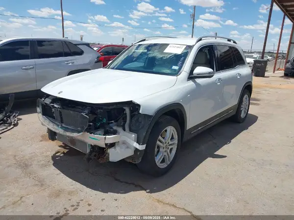 W1N4M4GB9PW311589 2023 MERCEDES-BENZ GLB - Image 2