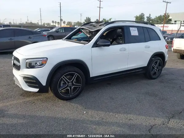 W1N4M4GB9PW334550 2023 MERCEDES-BENZ GLB - Image 2