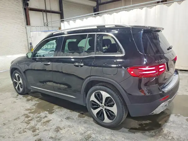 W1N4M4GB9SW380663 2025 MERCEDES-BENZ GLB - Image 2