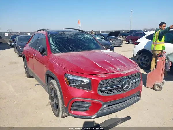 W1N4M4GB9SW402127 2025 MERCEDES-BENZ GLB - Image 1