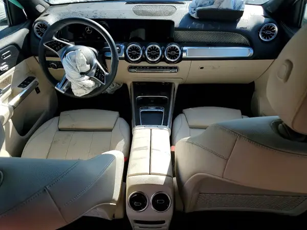 W1N4M4GB9SW404329 2025 MERCEDES-BENZ GLB - Image 8