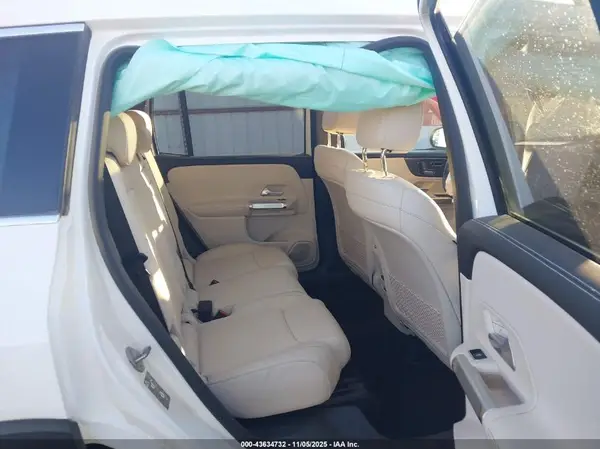 W1N4M4GBXMW153095 2021 MERCEDES-BENZ GLB - Image 8
