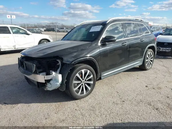 W1N4M4GBXMW166171 2021 MERCEDES-BENZ GLB - Image 2