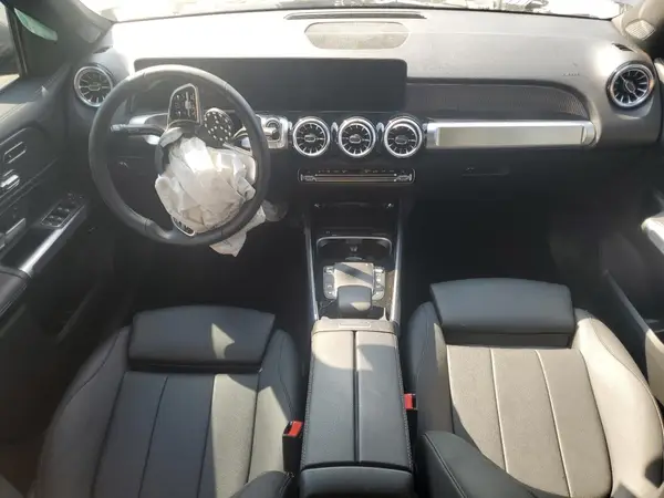 W1N4M4GBXPW271684 2023 MERCEDES-BENZ GLB - Image 8