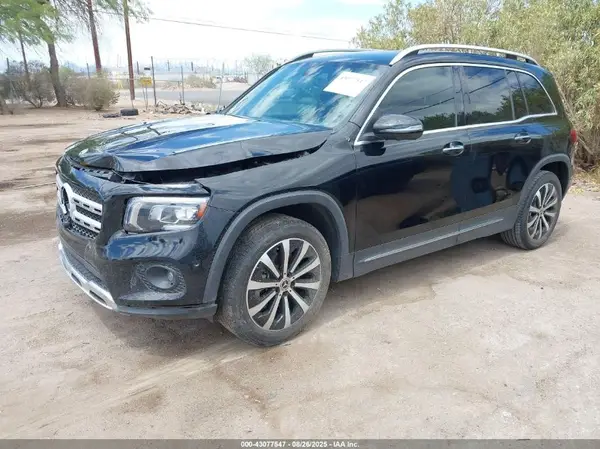 W1N4M4GBXPW278926 2023 MERCEDES-BENZ GLB - Image 2