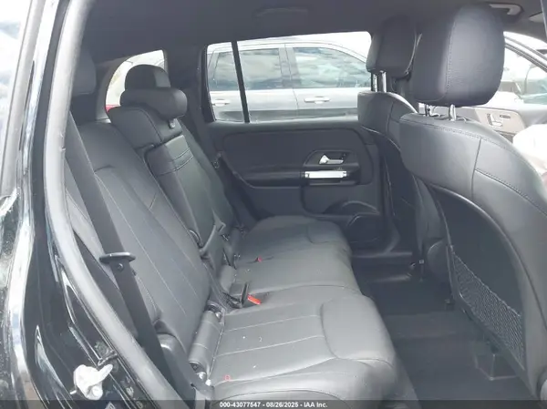 W1N4M4GBXPW278926 2023 MERCEDES-BENZ GLB - Image 8