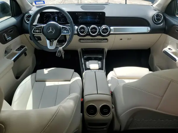 W1N4M4GBXPW305395 2023 MERCEDES-BENZ GLB - Image 8