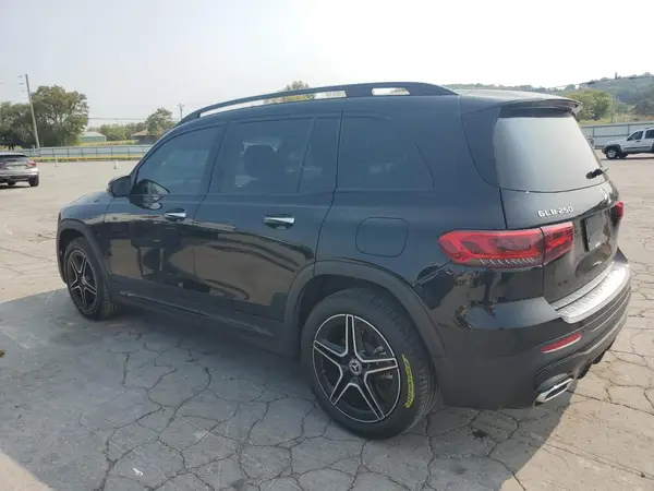 W1N4M4GBXPW334976 2023 MERCEDES-BENZ GLB - Image 2