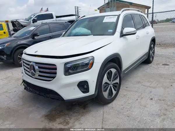 W1N4M4GBXRW380620 2024 MERCEDES-BENZ GLB - Image 2