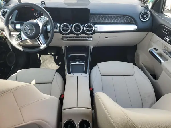 W1N4M4GBXSW420040 2025 MERCEDES-BENZ GLB - Image 8