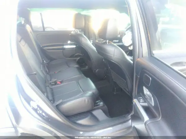 W1N4M4HB0LW036686 2020 MERCEDES-BENZ GLB - Image 8