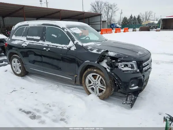 W1N4M4HB0MW107855 2021 MERCEDES-BENZ GLB - Image 1