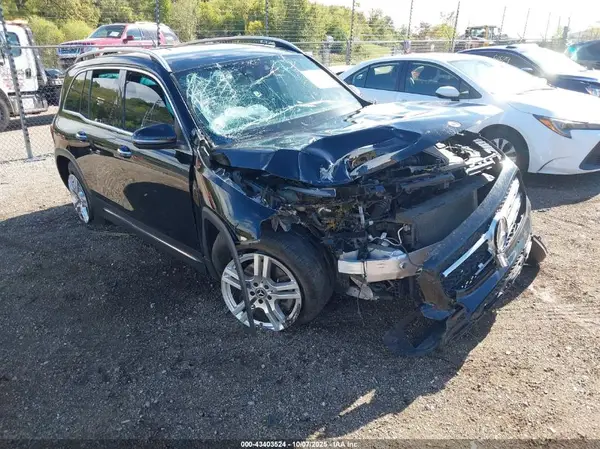 W1N4M4HB0MW154030 2021 MERCEDES-BENZ GLB - Image 1