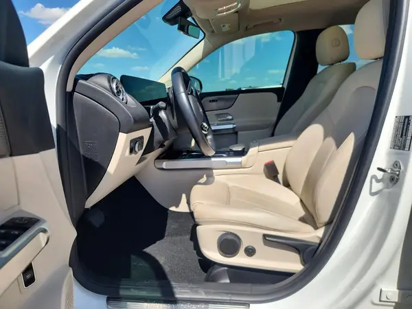 2022 MERCEDES-BENZ GLB COPART lot 60822386 auction photo 7