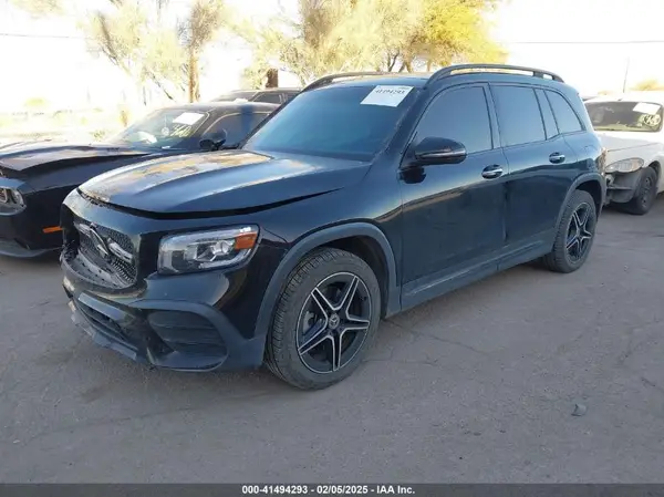 W1N4M4HB0NW235885 2022 MERCEDES-BENZ GLB - Image 2